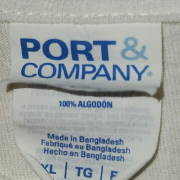 Hard Rock Rockford Casino Shirt - Picture 3 of 4